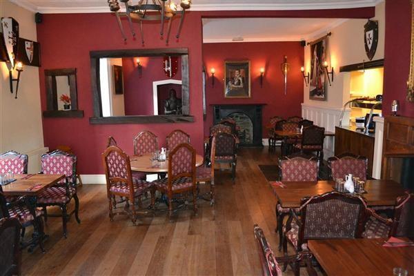 The Red Lion 호텔 Llangadog 외부 사진